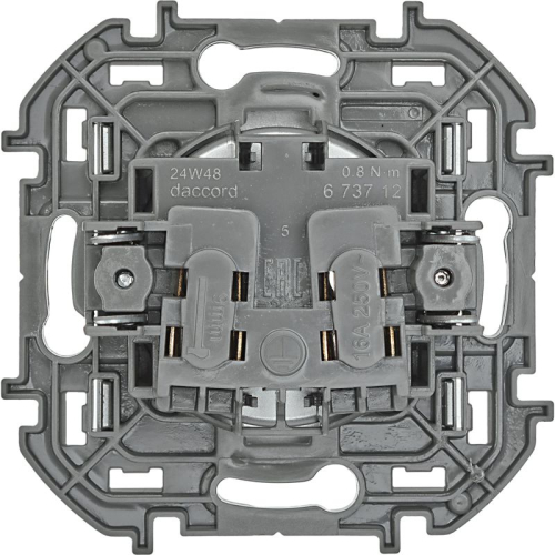 Розетка 1-м СП Inspiria 16А IP20 250В 2P механизм алюм. IEK 673712 фото 4 Розетка 1-м СП Inspiria 16А IP20 250В 2P механизм алюм. IEK 673712 фото 4