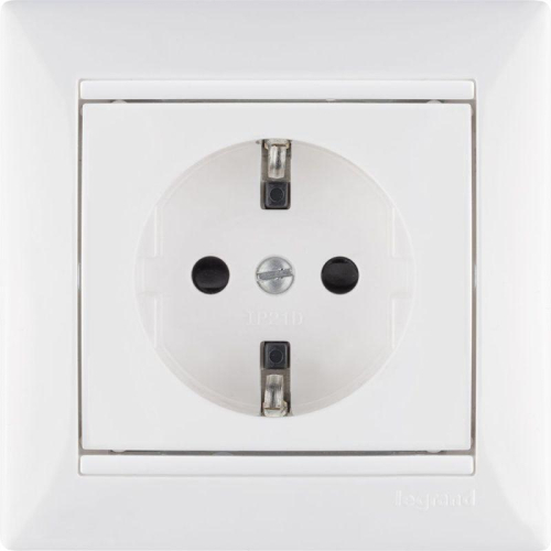 Розетка 1-м СП Valena 16А IP21 230/250В 2P+E с заземл. защ. шторки на винтах механизм бел. IEK 774421 фото 2