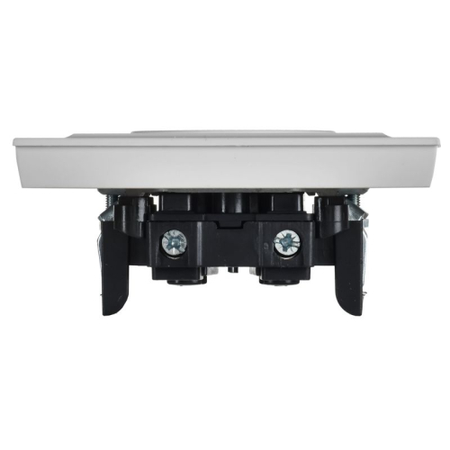 Розетка BRITE РСР10-1-0-БрАБ 10А в сборе без заземл. без защ. шторок арктич. бел. IEK BR-R10-10-K91-F фото 4