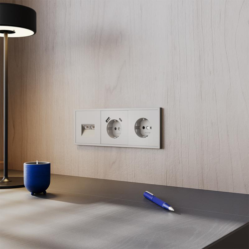 Розетка 1-м СП S70 16А с USB A+С с заземл. защ. шторки механизм кашемир Voltum VLS040503 фото 7