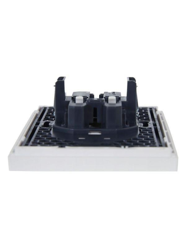 Розетка 2-м СП FORTE&PIANO FP225 10А без заземл. защ. шторки безвинт. крепл. бел. IEK FP-R23-10-1-K01 фото 5