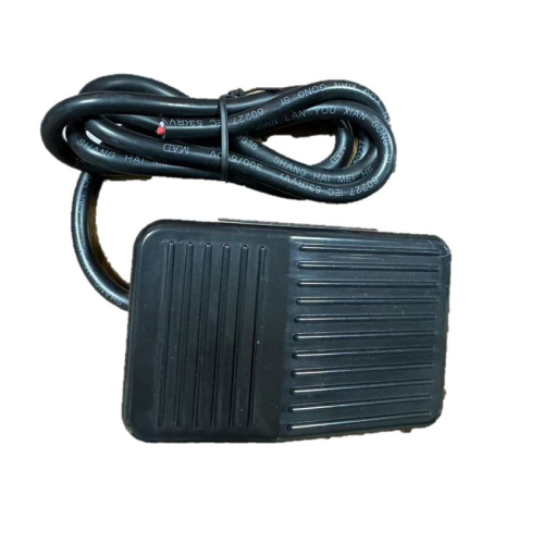 Выключатель ножной OptiLiS GFS-11 1 педаль КЭАЗ 372033 Выключатель ножной OptiLiS GFS-11 1 педаль КЭАЗ 372033