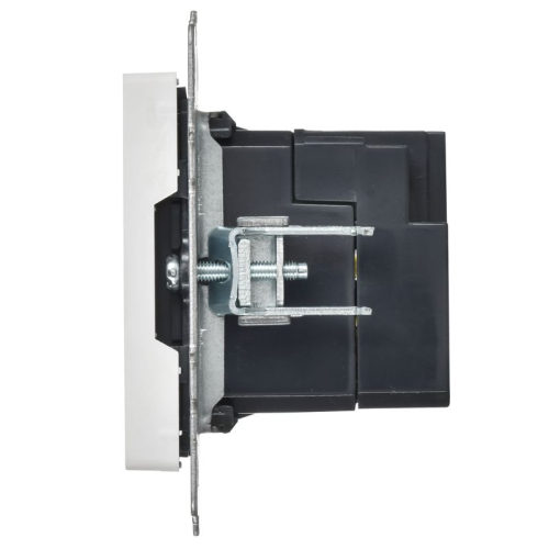 Розетка BRITE РЮ10-1-БрАБ USB A+A 3.1А механизм арктич. бел. IEK BR-U21-D31-K91 фото 3