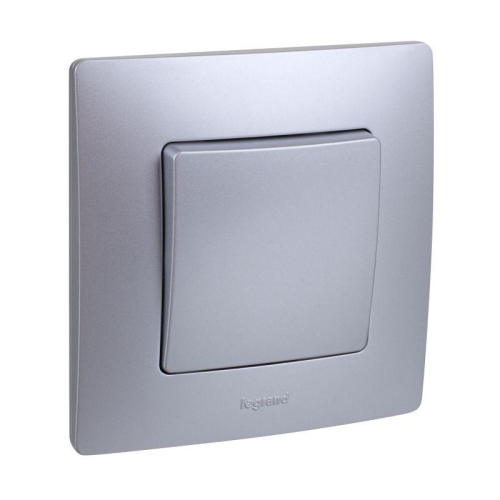 Переключатель перекрестный 1-кл. Etika 250В 10AX винт. зажимы алюм. IEK 672449 фото 2 Переключатель перекрестный 1-кл. Etika 250В 10AX винт. зажимы алюм. IEK 672449 фото 2