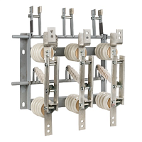 Разъединитель РВЗ-10/630-III УХЛ3 с приводом ПР-10 Stingray EKF rvz-10-630-IIIz