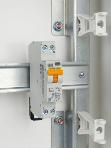 Выключатель автоматический дифференциального тока B 16А 30мА тип A АВДТ32ML KARAT IEK MVD12-1-016-B-030-A фото 2