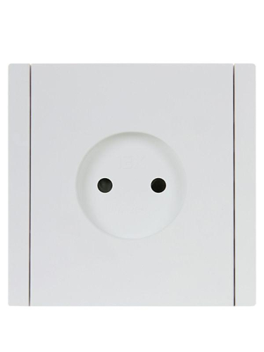 Розетка СП FORTE&PIANO FP217 10А без заземл. защ. шторки винт. крепл. бел. IEK FP-R13-10-K01 фото 2