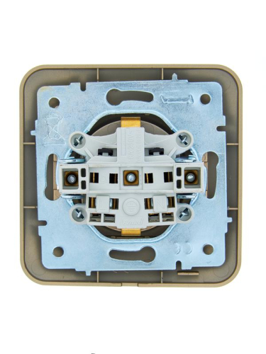 Розетка 1-м СП ASTI 16А IP20 с заземл. с крышкой термопласт в сборе золото. LEZARD 7081-3636-123В фото 2 Розетка 1-м СП ASTI 16А IP20 с заземл. с крышкой термопласт в сборе золото. LEZARD 7081-3636-123В фото 2