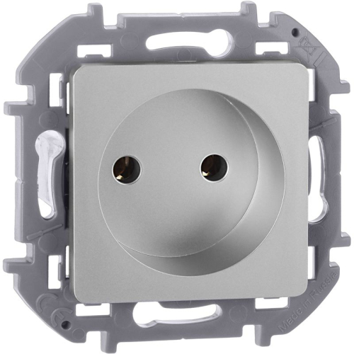 Розетка 1-м СП Inspiria 16А IP20 250В 2P механизм алюм. IEK 673712 Розетка 1-м СП Inspiria 16А IP20 250В 2P механизм алюм. IEK 673712
