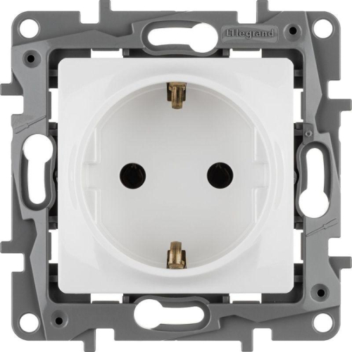 Розетка 1-м СП Etika 16А IP20 250В 2P+E с заземл. немецк. стандарт винтов. клеммы механизм бел. IEK 672221 фото 3 Розетка 1-м СП Etika 16А IP20 250В 2P+E с заземл. немецк. стандарт винтов. клеммы механизм бел. IEK 672221 фото 3