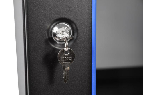 Шкаф коммутационный ШРН-Э-18.650-9005 18U 600х650мм передн. двер. стеклян. 50кг черн. ЦМО 1213971 фото 2