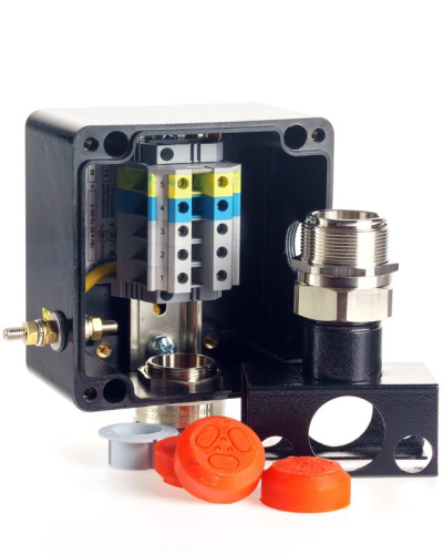 Коробка клеммная взрывозащ. на осн. модульн. упр. устройства MT с метал.опорой для подключ. 1-3 плоск. греющих кабелей или 1-3 сигнал. кабелей d1-3мм 1 резьб. отв. под М25x1.5 клем. колодка 5 модулей 10кв.мм Extherm sborka 1PM/3D фото 4