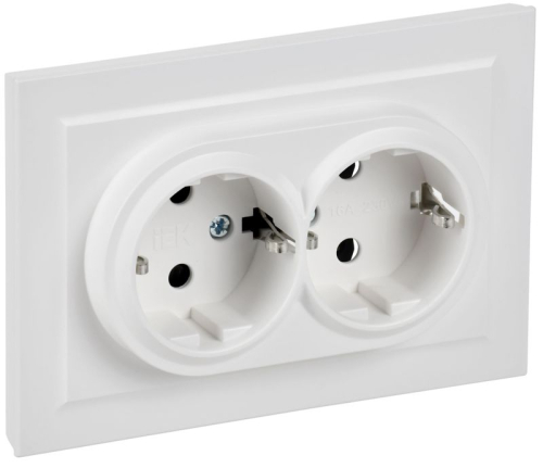 Розетка 2-м СП BRITE РС12-3-БрАБ 16А в сборе с заземл. без защ. шторок арктич. бел. IEK BR-R21-16-K91-F