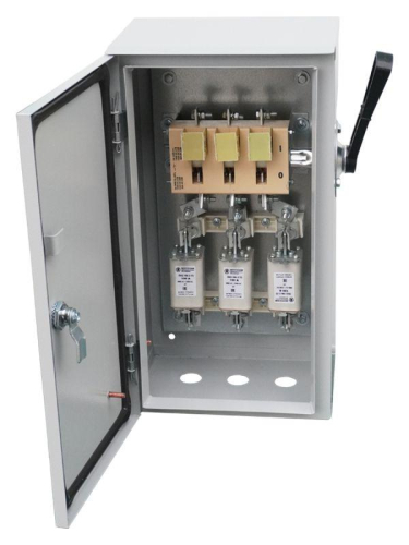 Ящик силовой ЯВЗ-31-IP54 УХЛ2 100А с ППН-33 100А держатели медь Электротехник ET542520 Ящик силовой ЯВЗ-31-IP54 УХЛ2 100А с ППН-33 100А держатели медь Электротехник ET542520