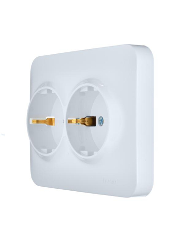 Розетка 2-м СП ASTI 16А IP20 без заземл. термопласт бел. LEZARD 7081-0200-128B фото 3 Розетка 2-м СП ASTI 16А IP20 без заземл. термопласт бел. LEZARD 7081-0200-128B фото 3