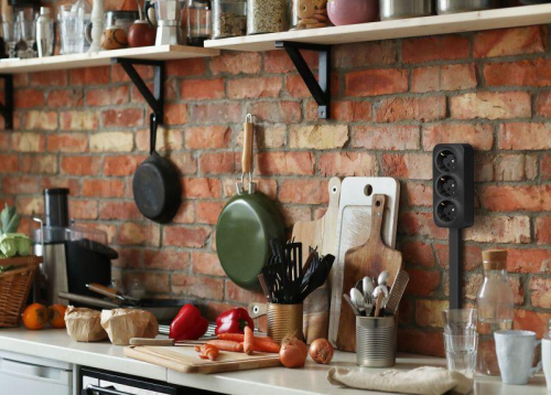 Розетка 3-м ОП Quteo 16А IP20 250В 3х2P+E с заземл. защ. шторки черн. матов. IEK 782473 фото 6