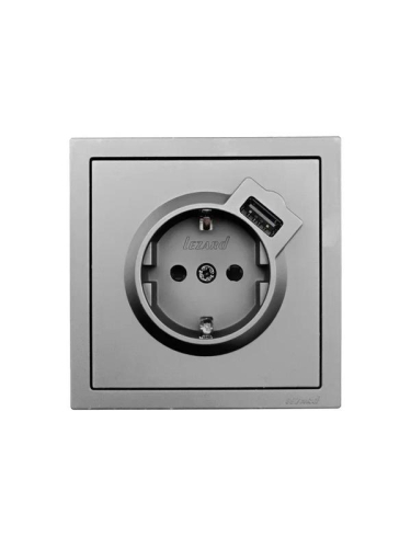 Розетка 1-мест. с/з+USB разъем СП ZIMA IP20 сер. матов. LEZARD 704-7488-181 фото 2 Розетка 1-мест. с/з+USB разъем СП ZIMA IP20 сер. матов. LEZARD 704-7488-181 фото 2