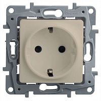 Розетка СП Etika 16А 2P+E немецк. стандарт винт. клеммы сл. кость IEK 672324