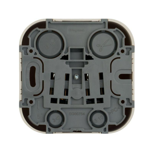 Розетка 1-м ОП Quteo 16А IP20 2P+E с заземл. без защ. шторок сл. кость IEK 782241 фото 3