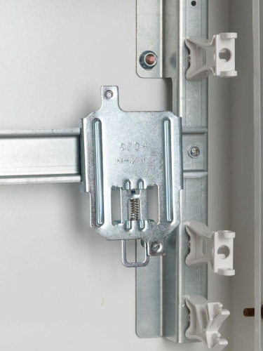 Скоба RCs2 на DIN-рейку для ВА 88-33 KARAT IEK SVA20D-S35-3 фото 4