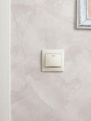 Выключатель 1-кл. СП Кварта 10А IP20 ВС10-1-1-ККм с индикацией крем. GENERICA EVK11-K33-10-DM фото 6